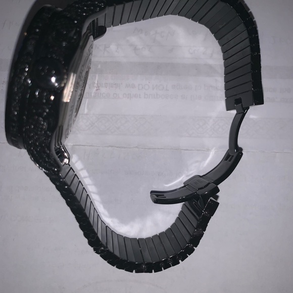 Custom Black Diamond Super Avenger Breitling watch - Picture 7 of 7